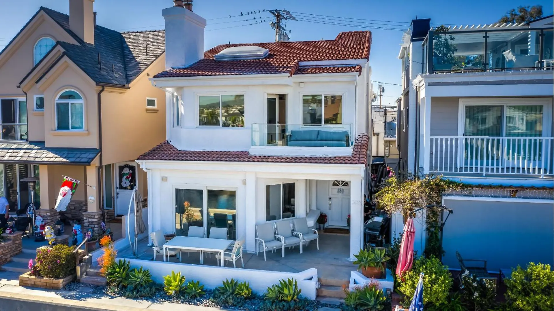 Balboa Island Grand Canal With Garage Patio Grill Ac And Linens Newport Beach